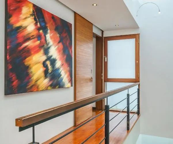 Rio - Contemporary 2br In Downtown *