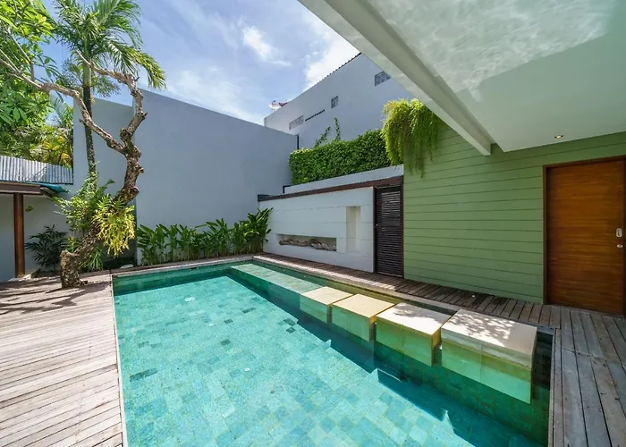 Rio - Contemporary 2br In Downtown Villa Seminyak (Bali)