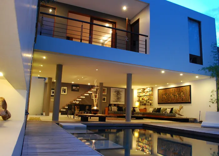 Rio - Contemporary 2br In Downtown * Seminyak (Bali)