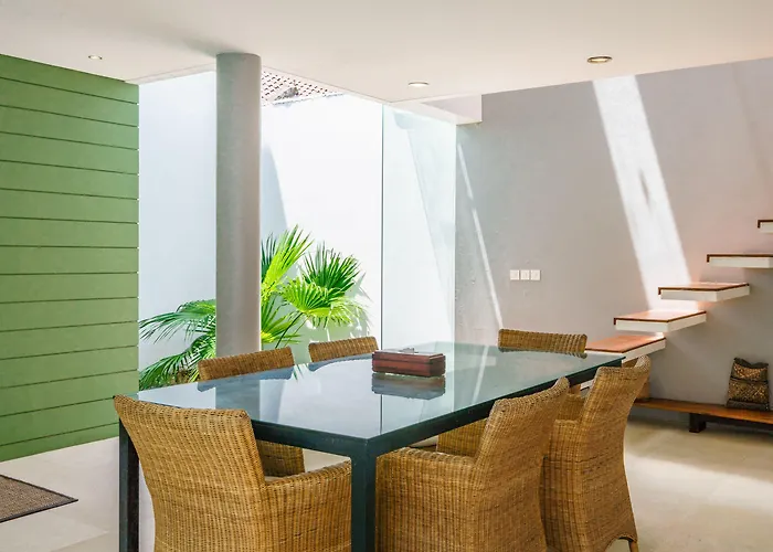 Rio - Contemporary 2br In Downtown * Seminyak